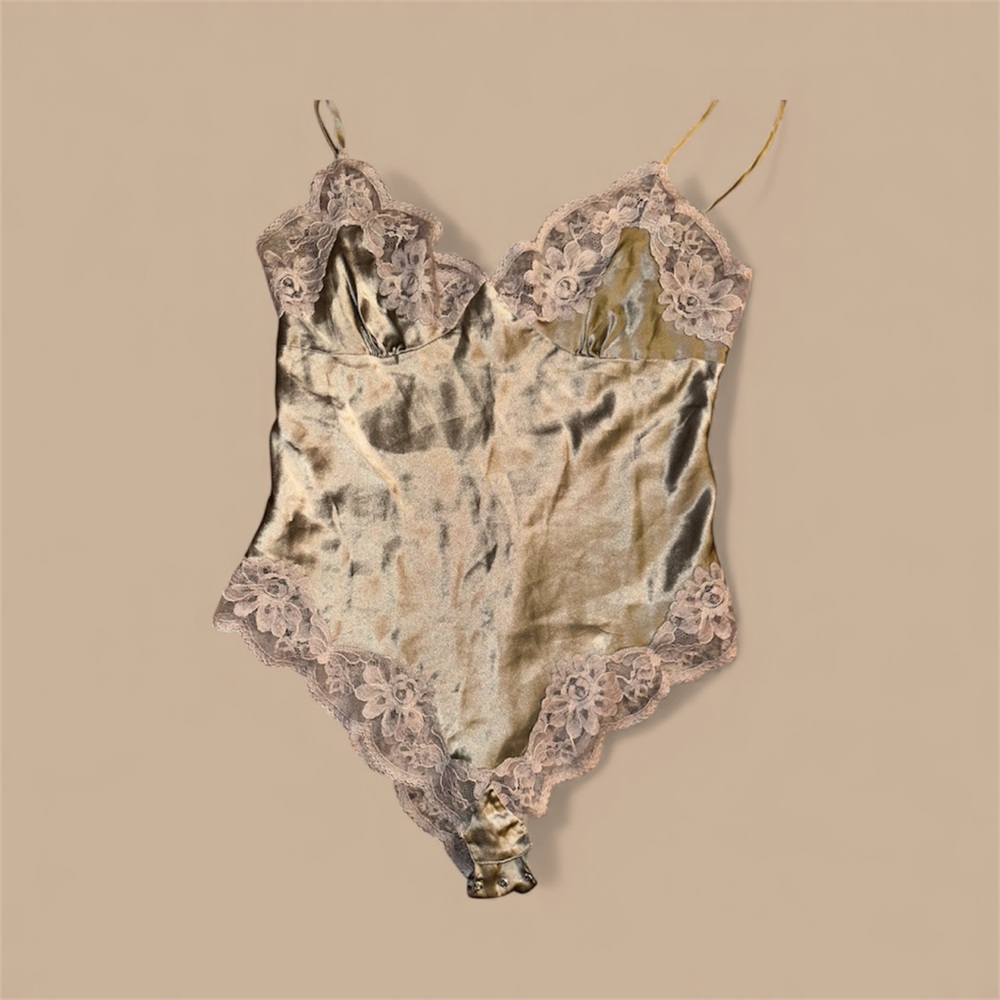 Elegant taupe, Lace silk small  Women's Intimate